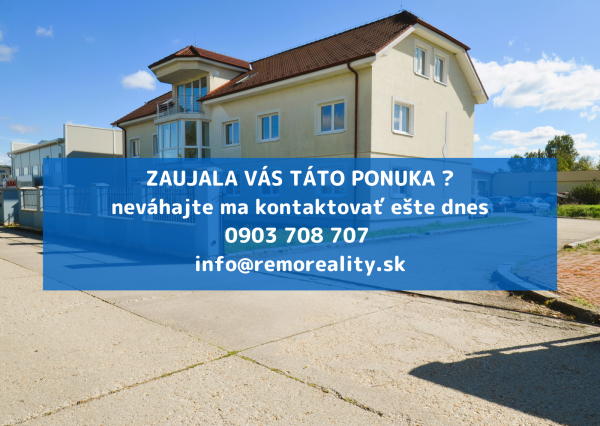 Celá budova kúsok od KJG. Veľké parkovisko. Možnosť bývania.