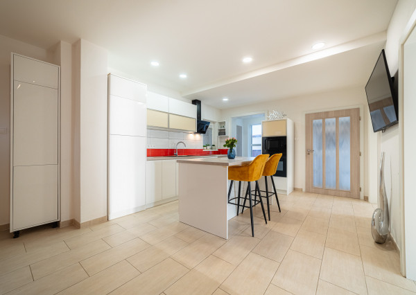 REZERVOVANÉ 6-izb. Rodinný dom s pivnicou, pozemok 638 m² DOHODA MOŽNÁ