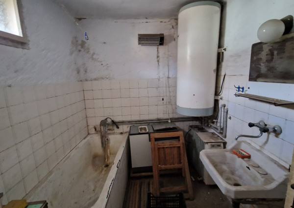 REZERVOVANÉ Rodinný dom s pozemkom 897m2. Možnosť financovať cez hypotéku.