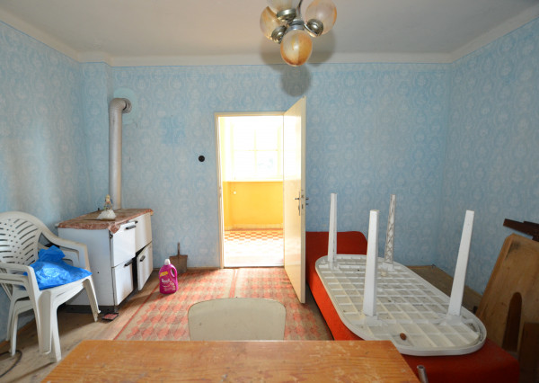 REZERVOVANÉ Rodinný dom s pozemkom 897m2. Možnosť financovať cez hypotéku.