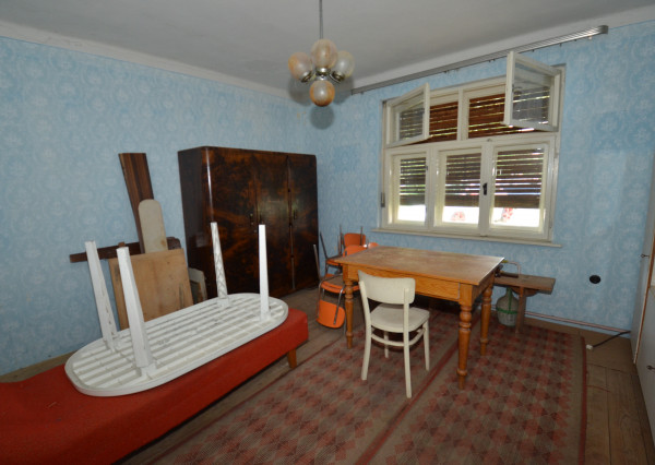 REZERVOVANÉ Rodinný dom s pozemkom 897m2. Možnosť financovať cez hypotéku.