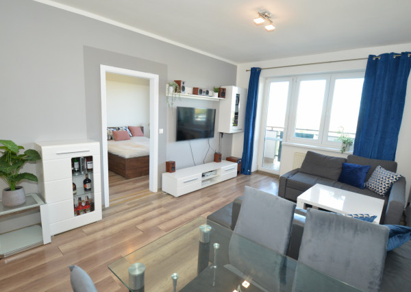 PREDANÉ - Pekný 2-izb. byt so šatníkom a vlastným kúrením. Nízke náklady a výborná dispozícia