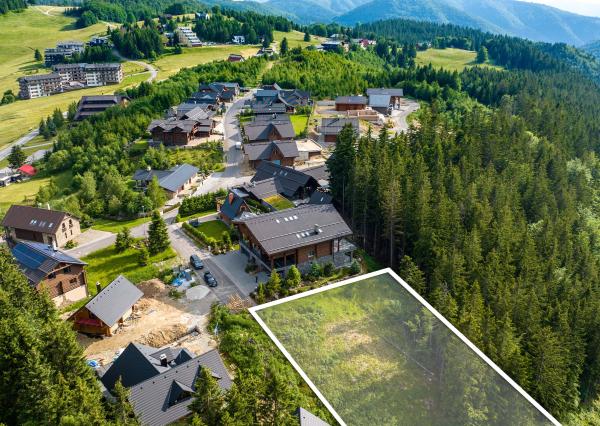 Stavebný pozemok možnosť postaviť 2 chaty. Všetky is, Donovalley Resort. TOP PONUKA