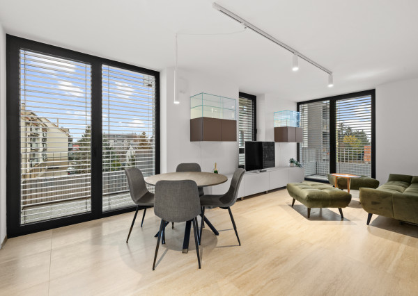 Krásny, nadštandardný 3 izb. byt, internet, parkovanie v CENE. Novostavba PODUN