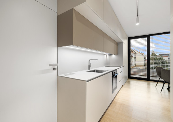 Krásny, nadštandardný 3 izb. byt, internet, parkovanie v CENE. Novostavba PODUN