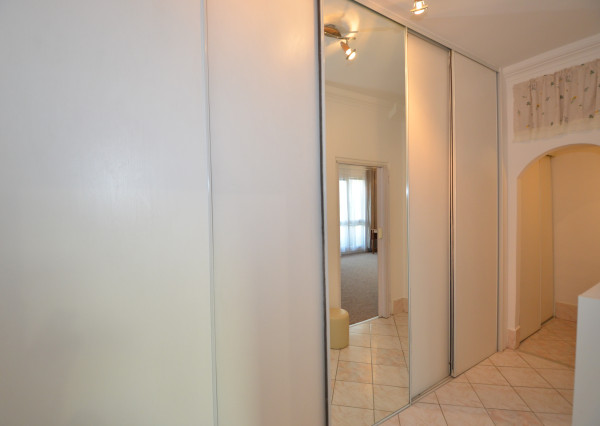 Veľký 1-izbový byt s krásnym výhľadom na Karpaty, Teplická ulica