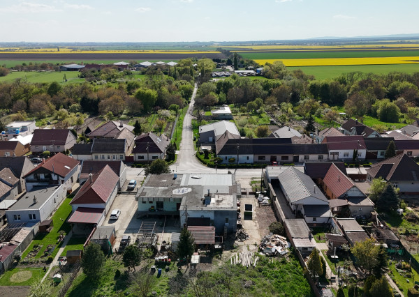 Komerčná budova s pozemkom 1 439 m² + 3-izb byt| IGRAM