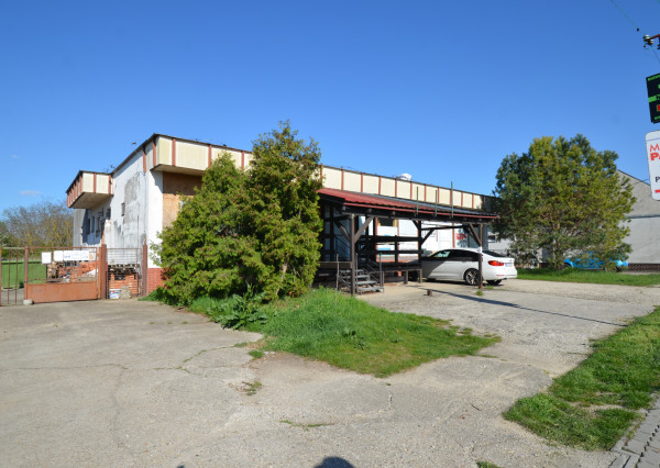 Komerčná budova s pozemkom 1 439 m² + 3-izb byt| IGRAM