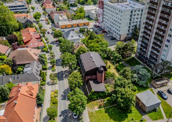 Reprezentatívna vila | Sídlo firmy + bývanie | Centrum Rače