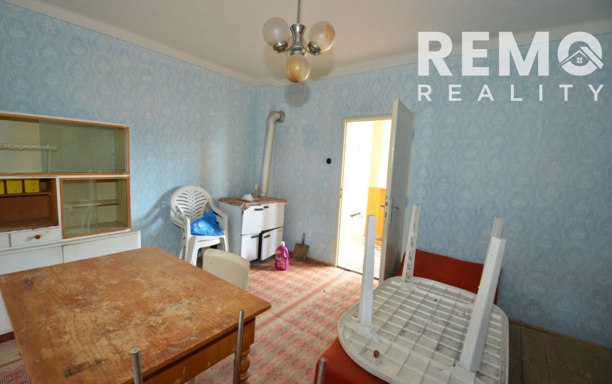 Samostatne stojaci rodinný dom s pozemkom 897m2