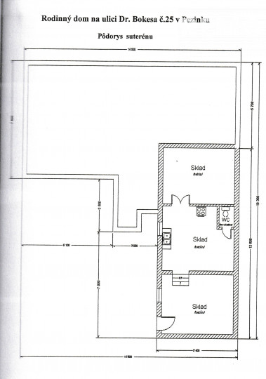 Veľký rodinný dom s pivnicou a altánkom. Oplatí sa vidieť.