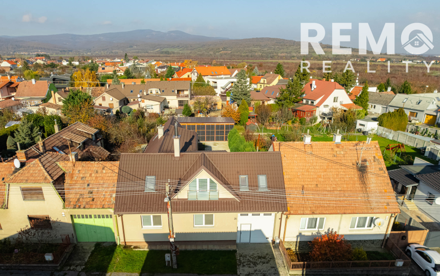 REZERVOVANÉ 6-izb. Rodinný dom s pivnicou, pozemok 638 m² DOHODA MOŽNÁ