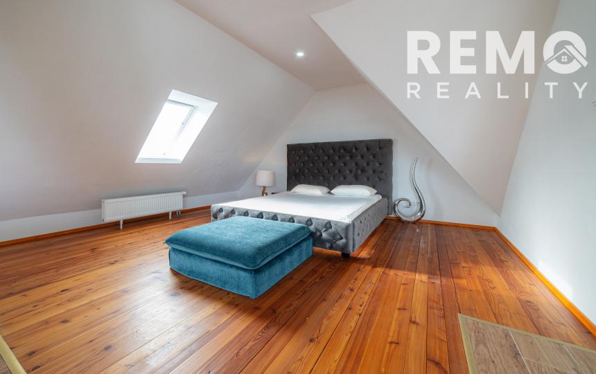 REZERVOVANÉ 6-izb. Rodinný dom s pivnicou, pozemok 638 m² DOHODA MOŽNÁ