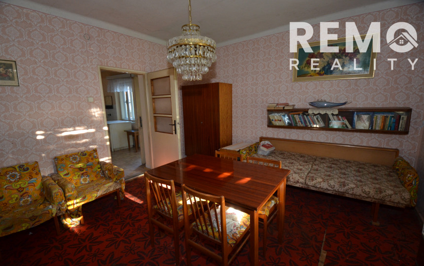 REZERVOVANÉ Rodinný dom s pozemkom 897m2. Možnosť financovať cez hypotéku.