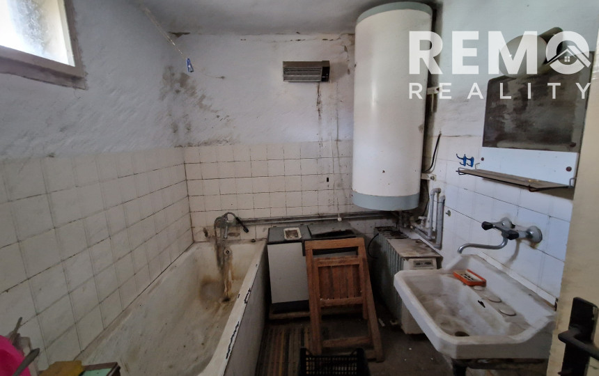 REZERVOVANÉ Rodinný dom s pozemkom 897m2. Možnosť financovať cez hypotéku.