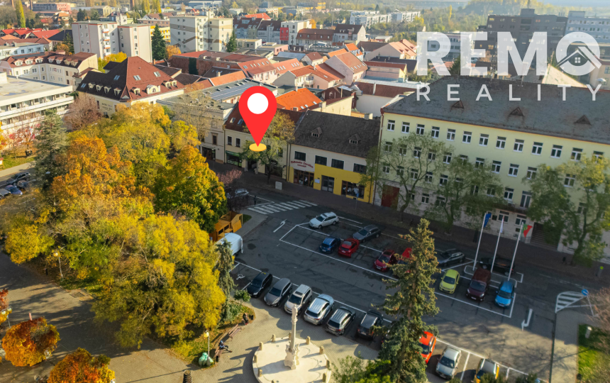 Komerčné priestory v centre s dvorom 120m2 a garážou. TOP PONUKA