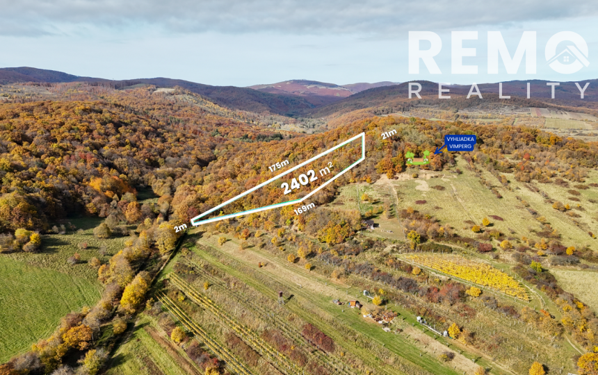 Pekný lesný pozemok kúsok od vyhliadky Vimperk