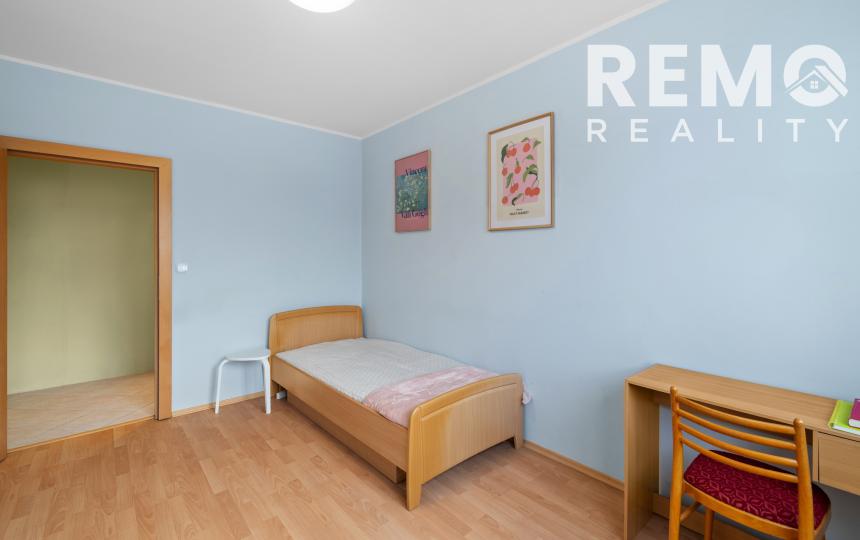 Krásny a svetlý 3-izb. byt s výhľadom do zelene. Oplatí sa vidieť