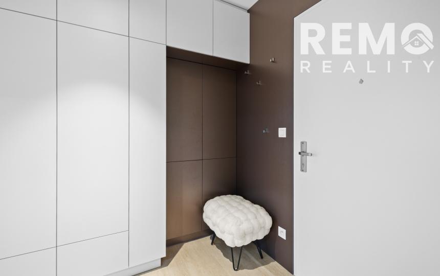 Krásny, nadštandardný 3 izb. byt, internet, parkovanie v CENE. Novostavba PODUN