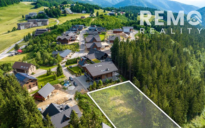 Stavebný pozemok so sieťami. Nádherný výhľad. Donovalley Resort.