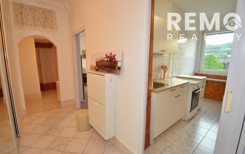 Veľký 1-izbový byt s krásnym výhľadom na Karpaty, Teplická ulica