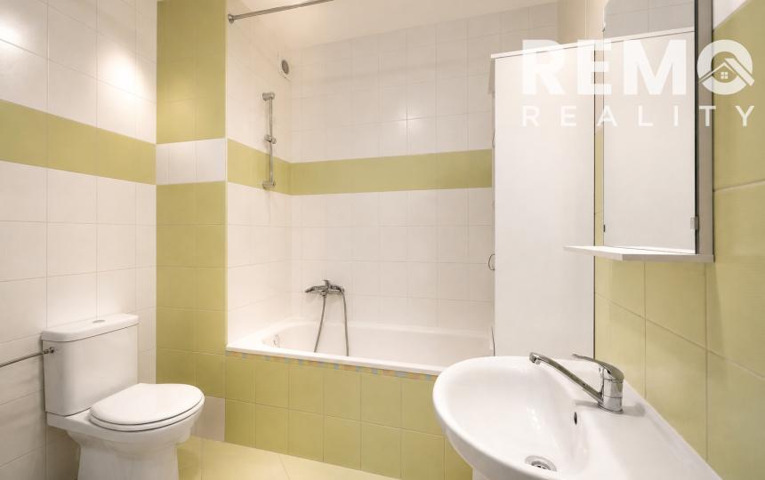 Veľký a kompletne zariadený 2-izbový byt s nízkymi nákladmi
