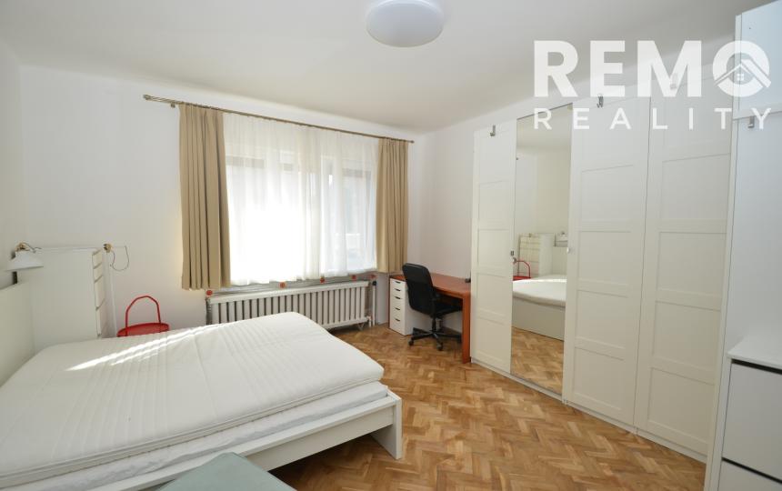 Pekný a priestranný 2-izbový byt s výmerou cca 80 m² – Modra, Vinárska ulica