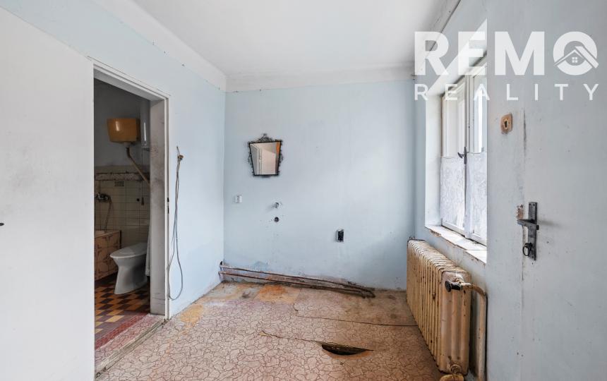 Rodinný dom s pozemkom 515 m² vo Vištuku