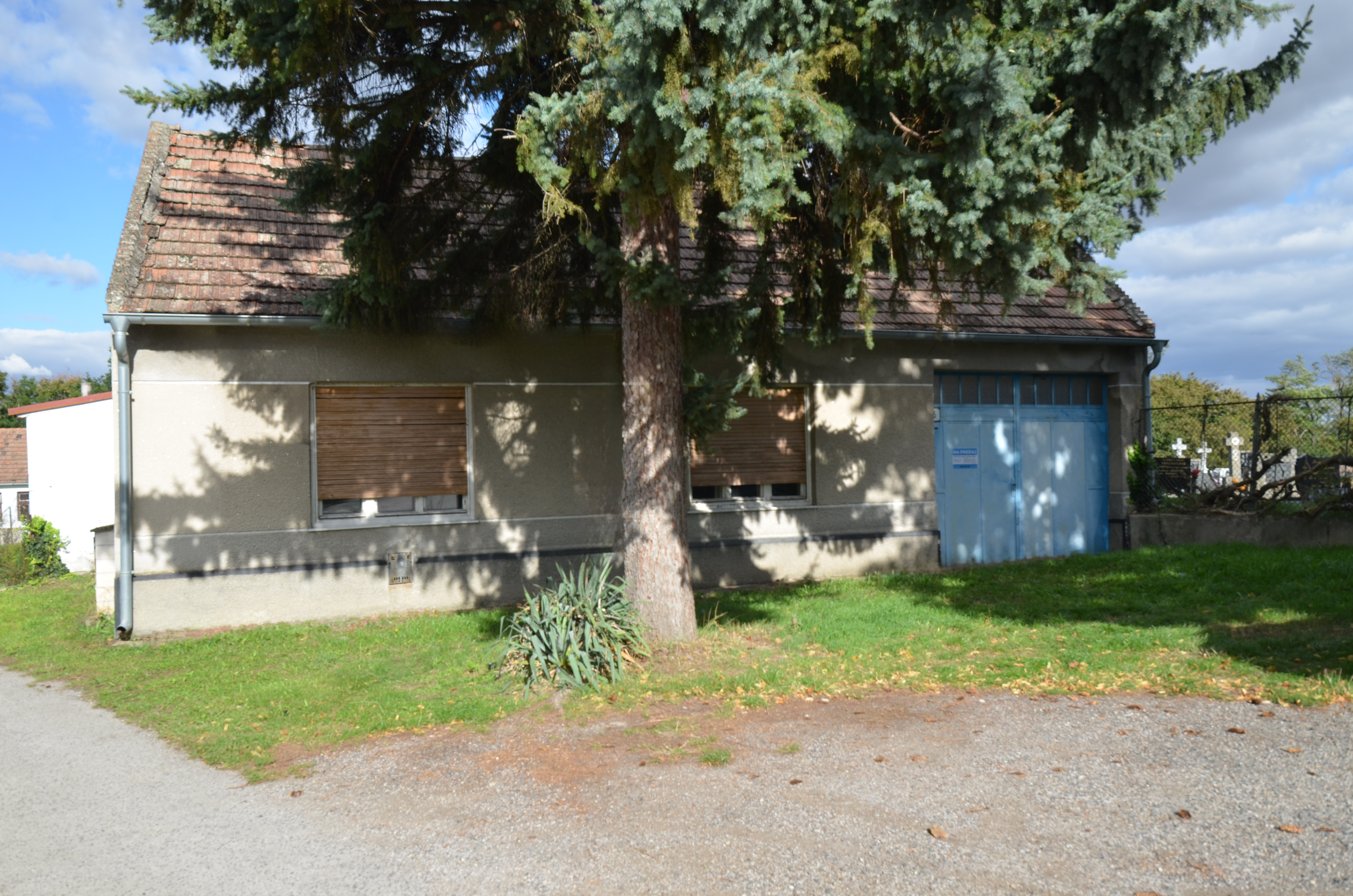 Samostatne stojaci rodinný dom s pozemkom 897m2