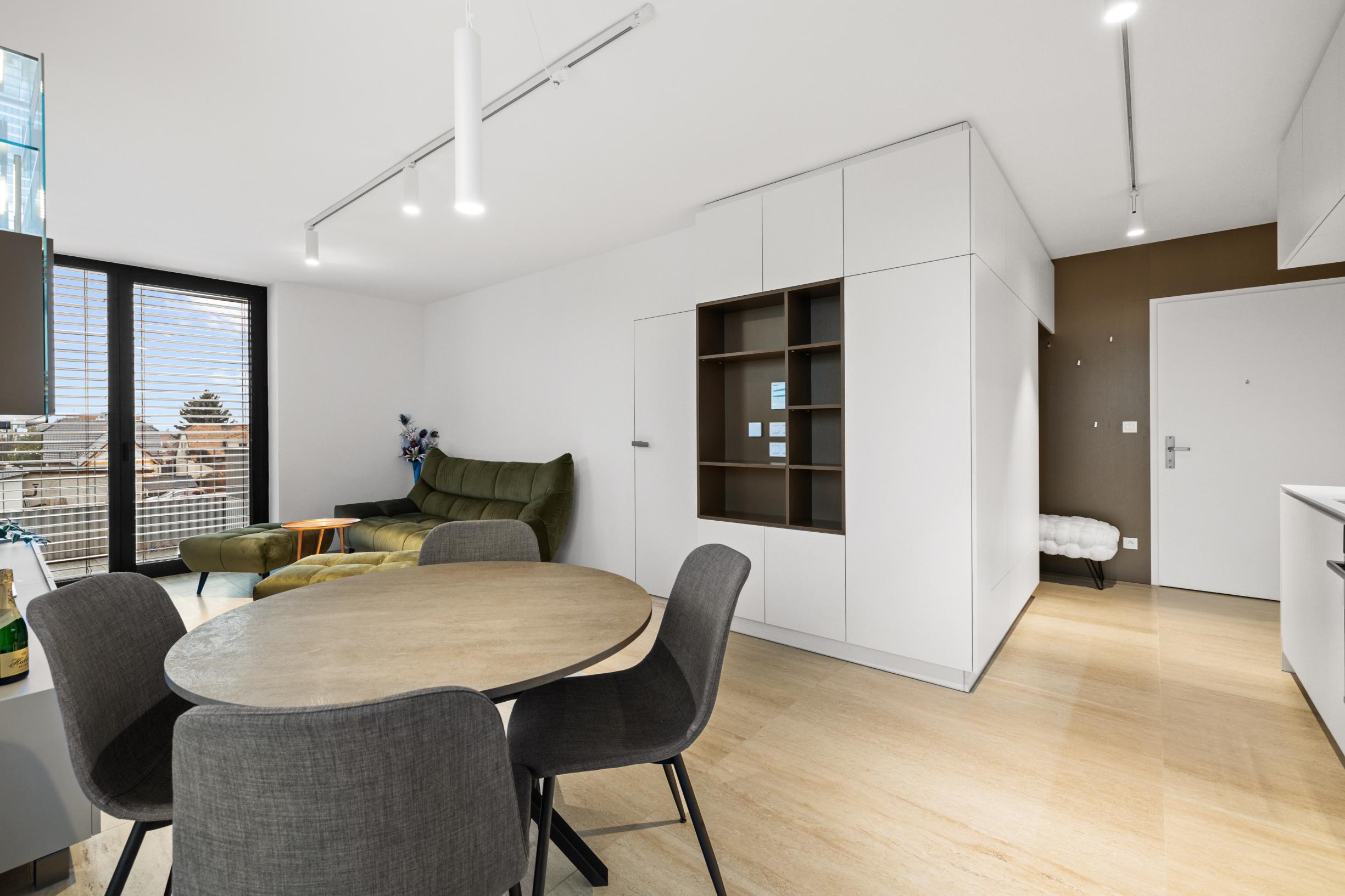 Krásny, nadštandardný 3 izb. byt, internet, parkovanie v CENE. Novostavba PODUN