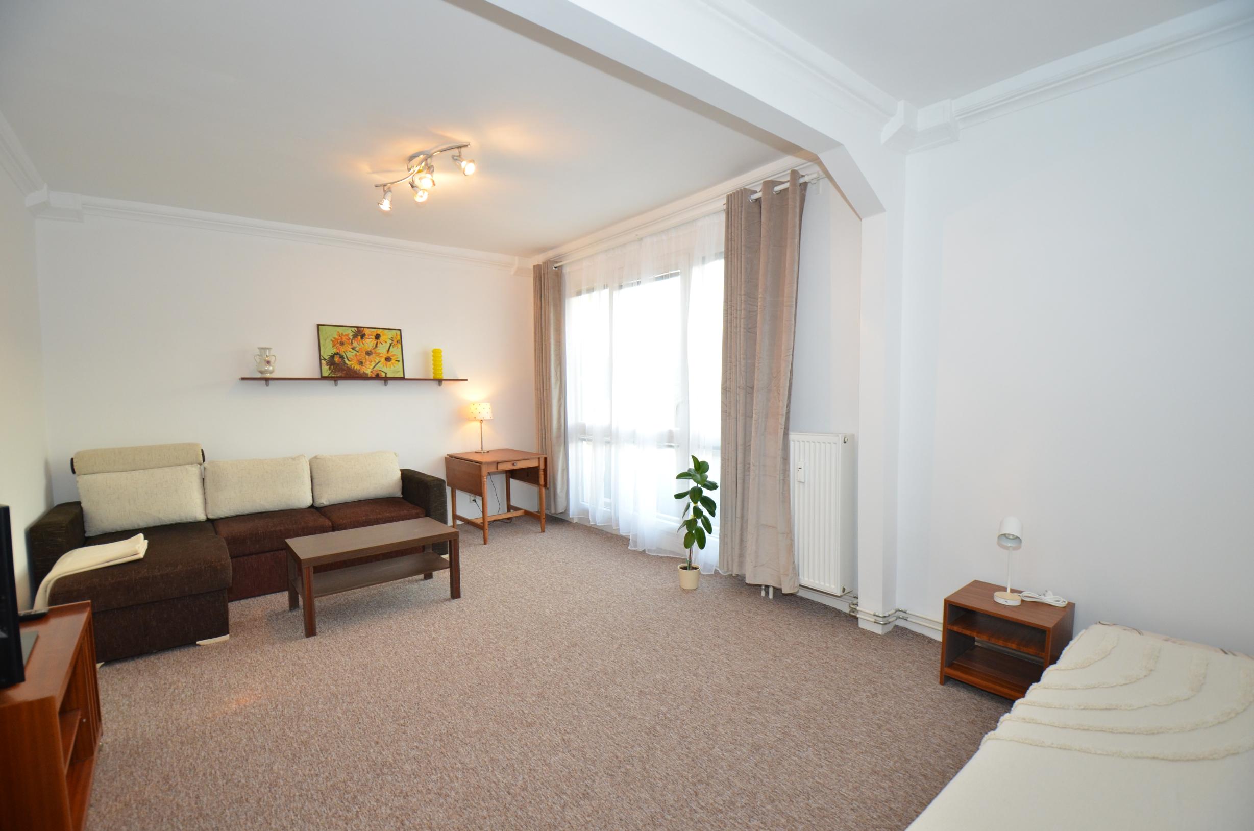 Veľký 1-izbový byt s krásnym výhľadom na Karpaty, Teplická ulica